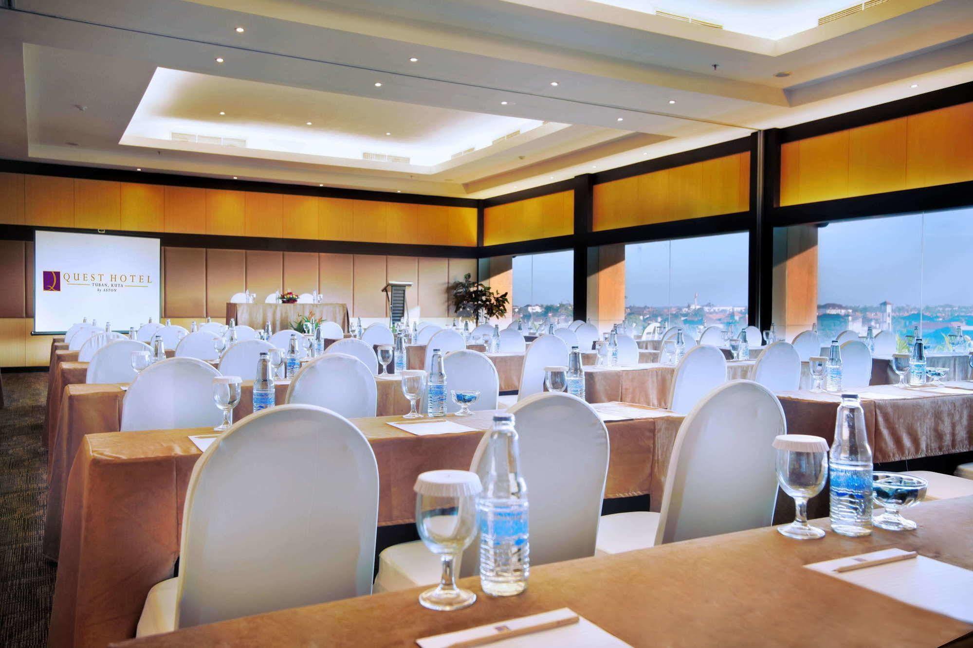 Quest Hotel Kuta By Aston Екстер'єр фото